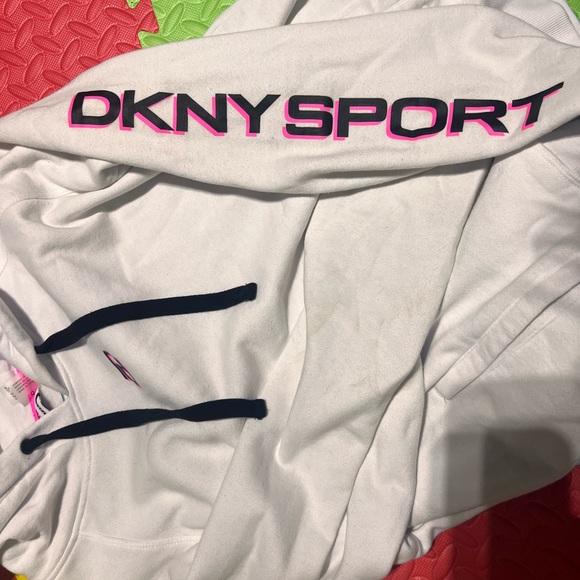 DKNY SPORT WOMENS SWEATSHIRT - Picture 4 of 5